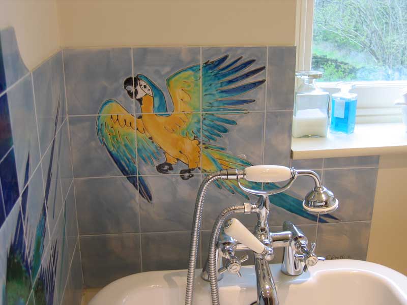 Parrots bathroom tiles 2